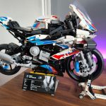 BMW Motorcycle M1000RR 1920PCS photo review